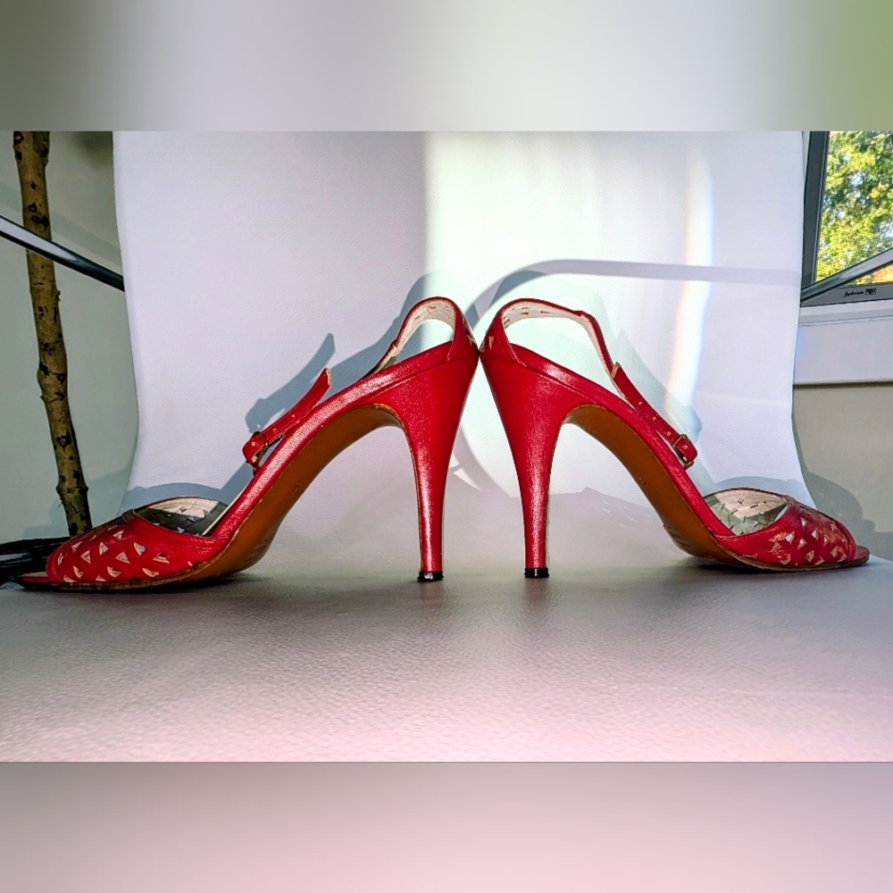 ♥️ Vintage Barefoot Original high heel sandal, red calf, 8 S. ♥️